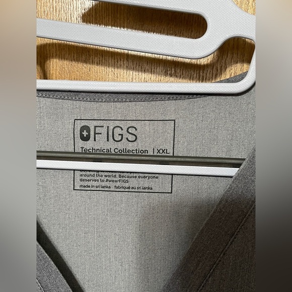 Figs Casma Three-Pocket Scrub Top Technical Collection Stretch Gray Women’s XXL - Picture 3 of 5